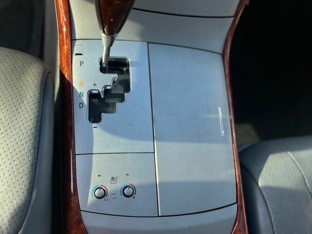 Черный Тойота Авалон, объемом двигателя 3.5 л и пробегом 340 тыс. км за 8200 $, фото 16 на Automoto.ua