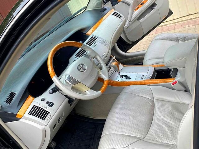 Черный Тойота Авалон, объемом двигателя 3.5 л и пробегом 310 тыс. км за 8100 $, фото 2 на Automoto.ua