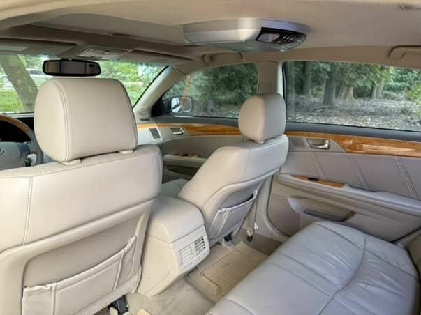 Черный Тойота Авалон, объемом двигателя 3.5 л и пробегом 281 тыс. км за 7900 $, фото 2 на Automoto.ua