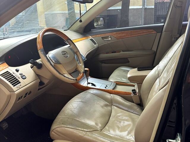 Черный Тойота Авалон, объемом двигателя 3.5 л и пробегом 305 тыс. км за 6100 $, фото 4 на Automoto.ua