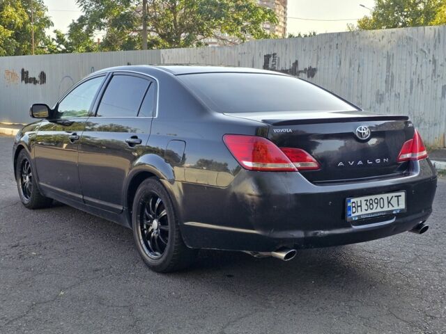 Черный Тойота Авалон, объемом двигателя 3.5 л и пробегом 300 тыс. км за 5500 $, фото 3 на Automoto.ua