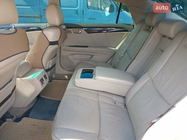 Черный Тойота Авалон, объемом двигателя 3.46 л и пробегом 350 тыс. км за 10000 $, фото 3 на Automoto.ua