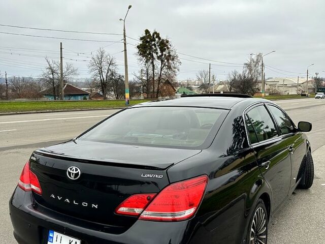 Черный Тойота Авалон, объемом двигателя 3.5 л и пробегом 350 тыс. км за 6299 $, фото 2 на Automoto.ua