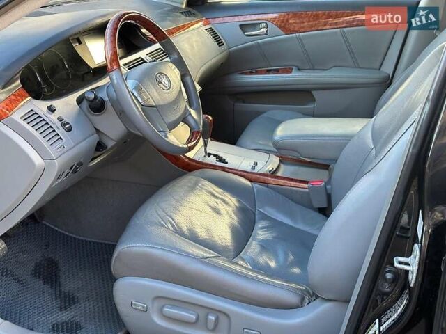 Черный Тойота Авалон, объемом двигателя 3.5 л и пробегом 180 тыс. км за 8440 $, фото 8 на Automoto.ua