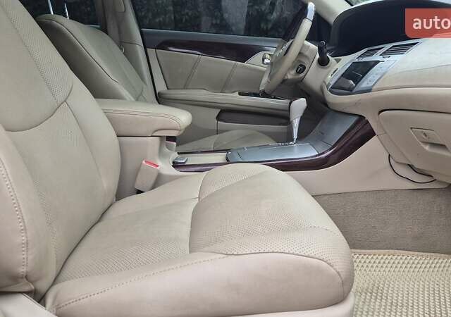 Черный Тойота Авалон, объемом двигателя 3.46 л и пробегом 295 тыс. км за 6200 $, фото 13 на Automoto.ua