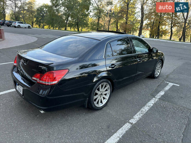 Чорний Тойота Авалон, об'ємом двигуна 3.5 л та пробігом 180 тис. км за 8700 $, фото 1 на Automoto.ua
