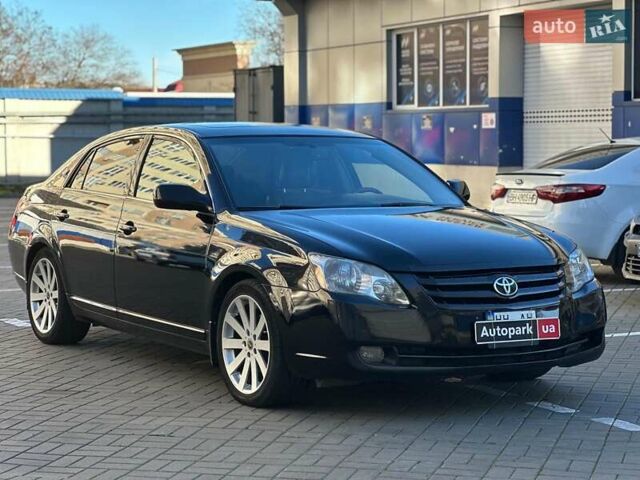 Черный Тойота Авалон, объемом двигателя 3.5 л и пробегом 180 тыс. км за 8440 $, фото 2 на Automoto.ua