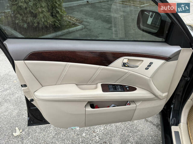 Черный Тойота Авалон, объемом двигателя 3.5 л и пробегом 338 тыс. км за 11777 $, фото 11 на Automoto.ua