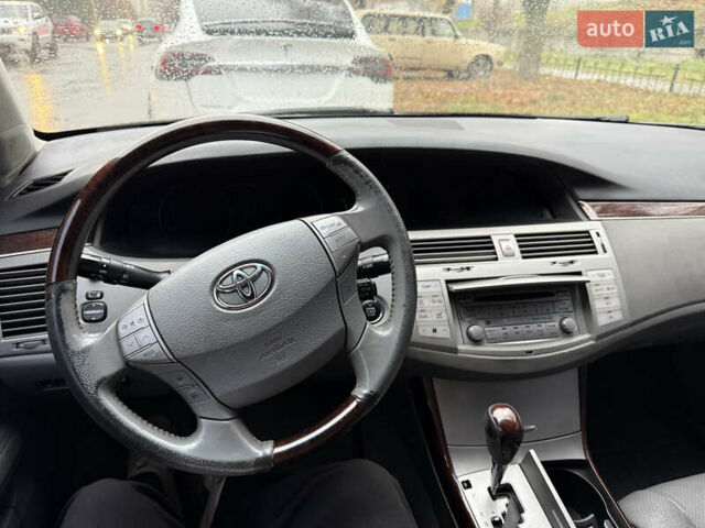 Черный Тойота Авалон, объемом двигателя 3.51 л и пробегом 268 тыс. км за 5999 $, фото 2 на Automoto.ua