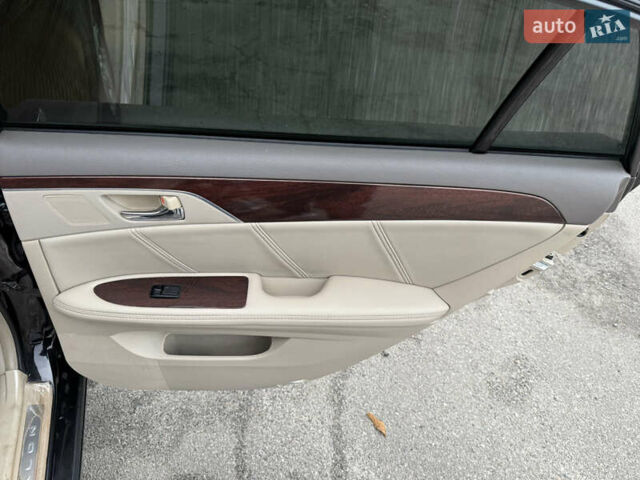 Черный Тойота Авалон, объемом двигателя 3.5 л и пробегом 338 тыс. км за 11777 $, фото 14 на Automoto.ua