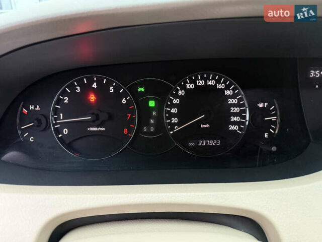 Черный Тойота Авалон, объемом двигателя 3.5 л и пробегом 338 тыс. км за 11777 $, фото 22 на Automoto.ua