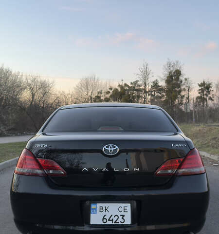 Черный Тойота Авалон, объемом двигателя 3.5 л и пробегом 280 тыс. км за 8700 $, фото 5 на Automoto.ua