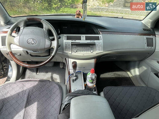 Черный Тойота Авалон, объемом двигателя 3.5 л и пробегом 248 тыс. км за 8900 $, фото 13 на Automoto.ua
