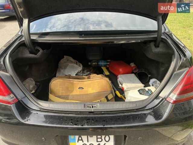Черный Тойота Авалон, объемом двигателя 3.5 л и пробегом 226 тыс. км за 8172 $, фото 8 на Automoto.ua