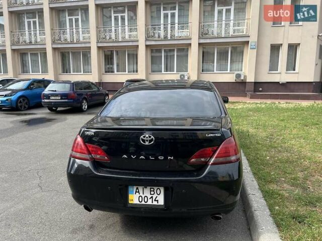 Черный Тойота Авалон, объемом двигателя 3.5 л и пробегом 226 тыс. км за 8172 $, фото 4 на Automoto.ua