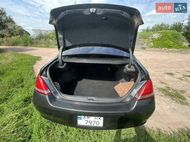 Черный Тойота Авалон, объемом двигателя 3.5 л и пробегом 248 тыс. км за 8900 $, фото 14 на Automoto.ua