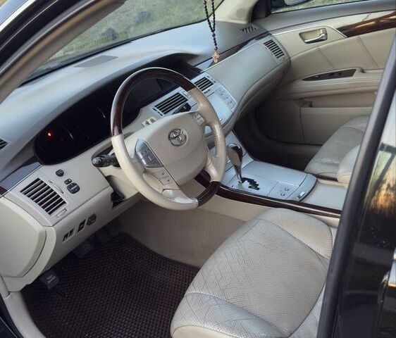 Черный Тойота Авалон, объемом двигателя 3.5 л и пробегом 3 тыс. км за 8500 $, фото 6 на Automoto.ua