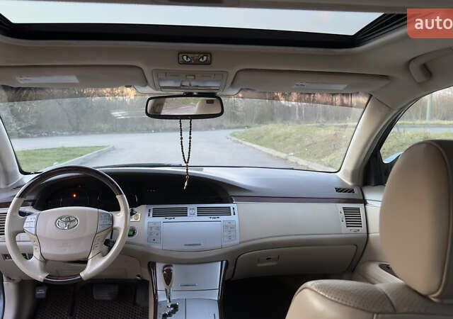 Черный Тойота Авалон, объемом двигателя 3.5 л и пробегом 280 тыс. км за 8700 $, фото 7 на Automoto.ua