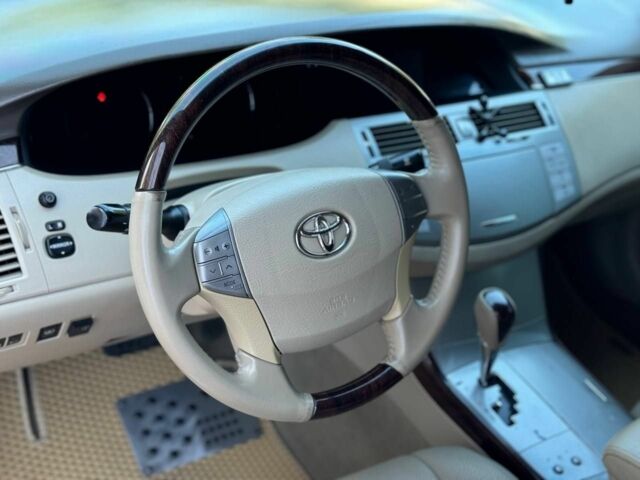 Чорний Тойота Авалон, об'ємом двигуна 3.5 л та пробігом 300 тис. км за 7800 $, фото 6 на Automoto.ua