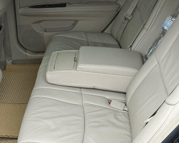 Черный Тойота Авалон, объемом двигателя 3.5 л и пробегом 338 тыс. км за 11777 $, фото 12 на Automoto.ua