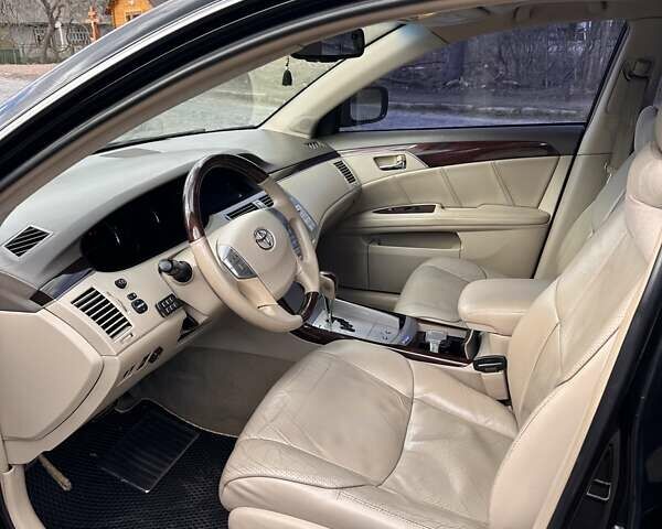Черный Тойота Авалон, объемом двигателя 3.5 л и пробегом 270 тыс. км за 9500 $, фото 10 на Automoto.ua