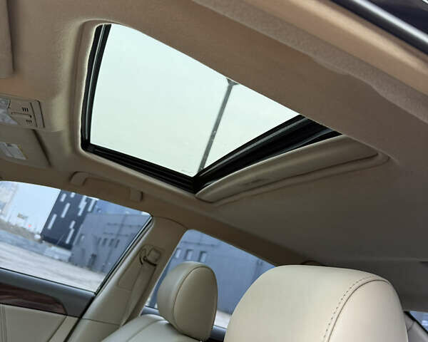 Черный Тойота Авалон, объемом двигателя 3.46 л и пробегом 245 тыс. км за 8700 $, фото 7 на Automoto.ua