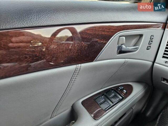 Чорний Тойота Авалон, об'ємом двигуна 3.5 л та пробігом 228 тис. км за 10500 $, фото 21 на Automoto.ua