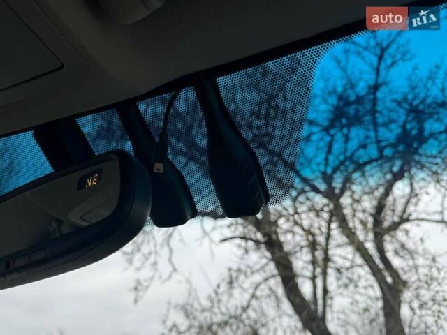 Черный Тойота Авалон, объемом двигателя 2.49 л и пробегом 224 тыс. км за 12600 $, фото 23 на Automoto.ua