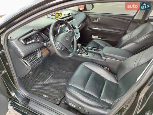 Черный Тойота Авалон, объемом двигателя 3.5 л и пробегом 169 тыс. км за 17600 $, фото 5 на Automoto.ua