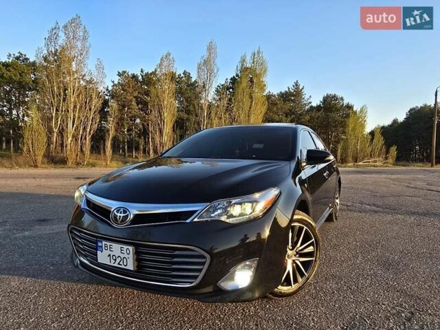 Черный Тойота Авалон, объемом двигателя 3.5 л и пробегом 182 тыс. км за 17000 $, фото 1 на Automoto.ua