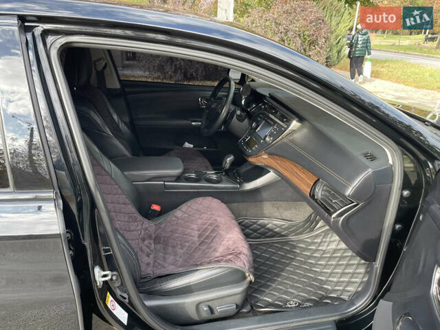 Черный Тойота Авалон, объемом двигателя 3.5 л и пробегом 182 тыс. км за 15500 $, фото 7 на Automoto.ua