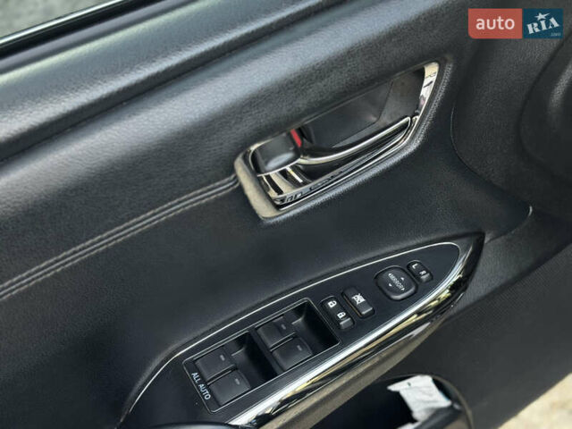 Чорний Тойота Авалон, об'ємом двигуна 3.5 л та пробігом 181 тис. км за 15900 $, фото 23 на Automoto.ua
