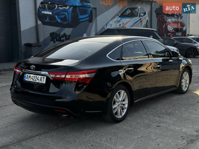 Чорний Тойота Авалон, об'ємом двигуна 3.5 л та пробігом 181 тис. км за 15900 $, фото 3 на Automoto.ua