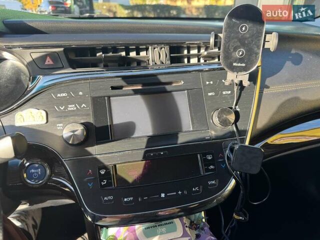 Чорний Тойота Авалон, об'ємом двигуна 2.5 л та пробігом 205 тис. км за 16000 $, фото 2 на Automoto.ua