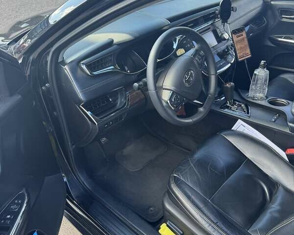 Чорний Тойота Авалон, об'ємом двигуна 2.5 л та пробігом 205 тис. км за 16000 $, фото 5 на Automoto.ua