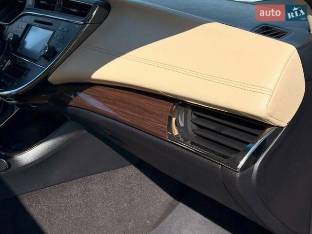 Черный Тойота Авалон, объемом двигателя 2.5 л и пробегом 119 тыс. км за 16440 $, фото 19 на Automoto.ua