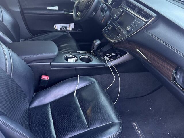 Черный Тойота Авалон, объемом двигателя 2.5 л и пробегом 195 тыс. км за 15800 $, фото 2 на Automoto.ua