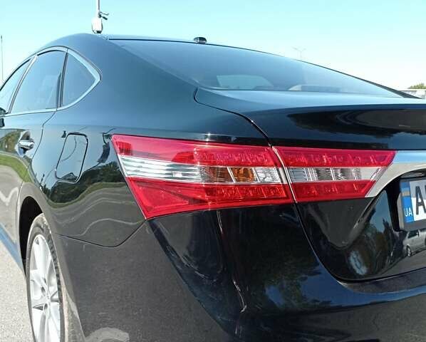 Черный Тойота Авалон, объемом двигателя 3.46 л и пробегом 155 тыс. км за 13900 $, фото 4 на Automoto.ua