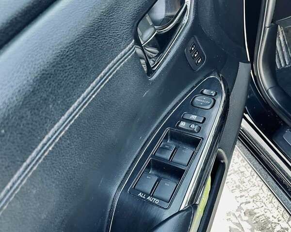 Чорний Тойота Авалон, об'ємом двигуна 3.5 л та пробігом 77 тис. км за 23000 $, фото 15 на Automoto.ua