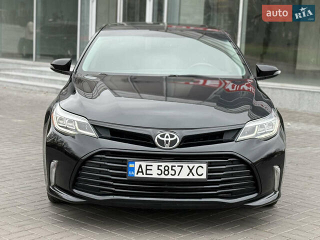 Черный Тойота Авалон, объемом двигателя 3.46 л и пробегом 144 тыс. км за 16499 $, фото 1 на Automoto.ua