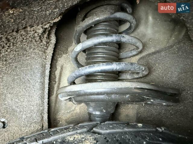 Черный Тойота Авалон, объемом двигателя 2.5 л и пробегом 148 тыс. км за 18999 $, фото 32 на Automoto.ua