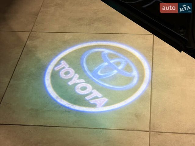 Черный Тойота Авалон, объемом двигателя 2.5 л и пробегом 148 тыс. км за 18999 $, фото 24 на Automoto.ua