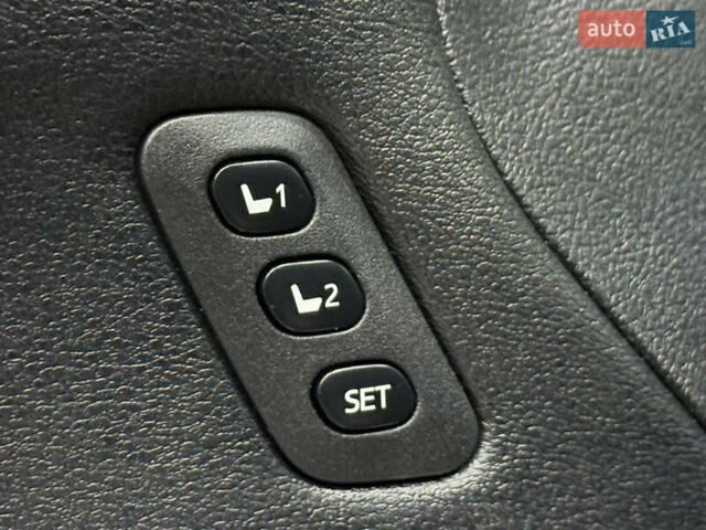 Черный Тойота Авалон, объемом двигателя 2.5 л и пробегом 148 тыс. км за 18999 $, фото 47 на Automoto.ua