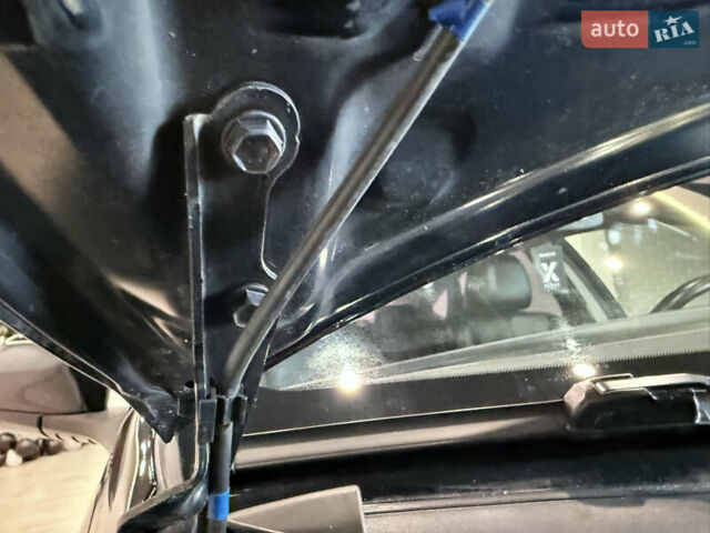 Черный Тойота Авалон, объемом двигателя 2.5 л и пробегом 148 тыс. км за 18999 $, фото 30 на Automoto.ua