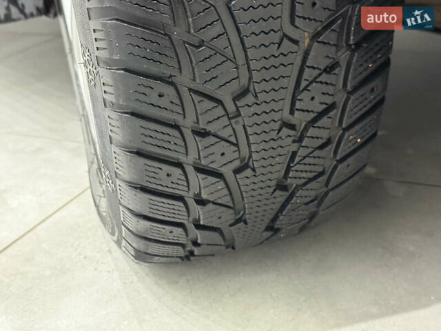 Черный Тойота Авалон, объемом двигателя 2.5 л и пробегом 148 тыс. км за 18999 $, фото 93 на Automoto.ua