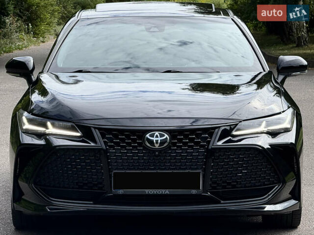 Черный Тойота Авалон, объемом двигателя 3.5 л и пробегом 99 тыс. км за 29950 $, фото 3 на Automoto.ua