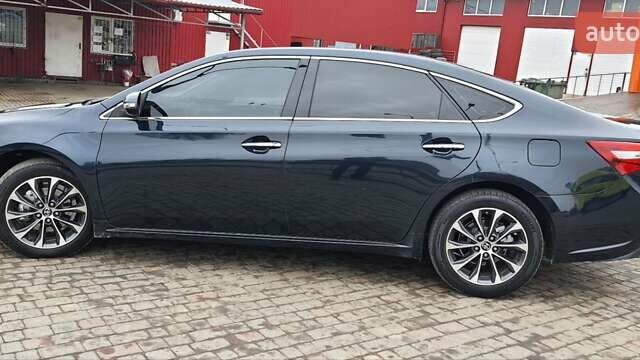 Черный Тойота Авалон, объемом двигателя 3.5 л и пробегом 96 тыс. км за 20800 $, фото 4 на Automoto.ua