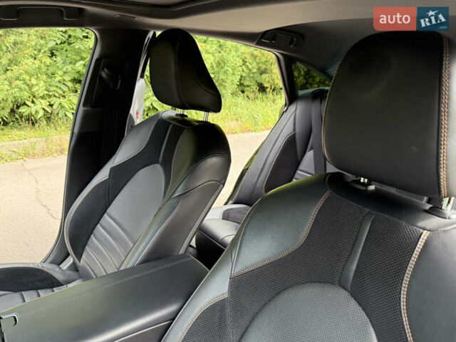 Черный Тойота Авалон, объемом двигателя 3.5 л и пробегом 99 тыс. км за 29950 $, фото 27 на Automoto.ua