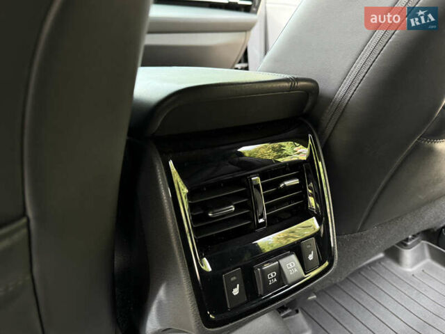 Черный Тойота Авалон, объемом двигателя 3.5 л и пробегом 99 тыс. км за 29950 $, фото 45 на Automoto.ua