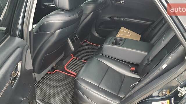 Черный Тойота Авалон, объемом двигателя 3.5 л и пробегом 96 тыс. км за 20800 $, фото 2 на Automoto.ua